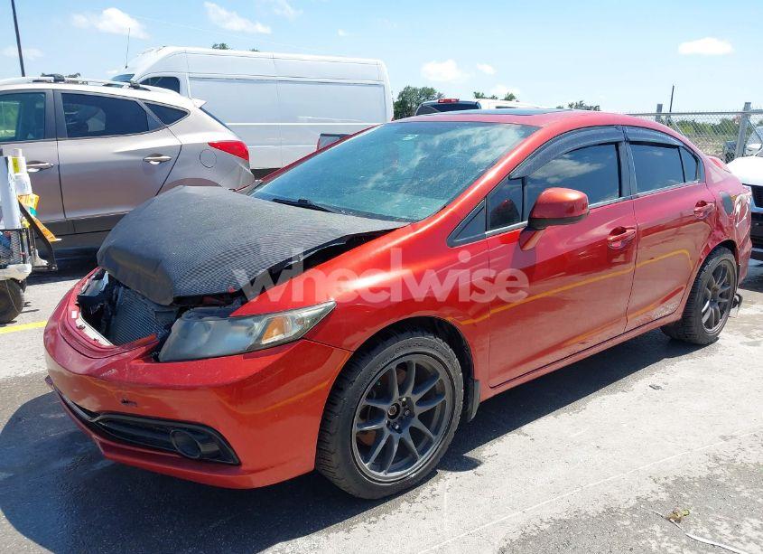 Photo 2 of 2013 Honda Civic SI (VIN 2HGFB6E58DH709242)