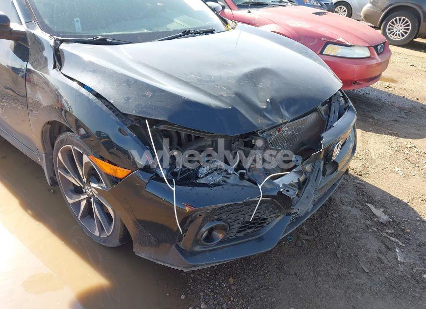 Photo 6 of 2019 Honda Civic SI (VIN 2HGFC1E51KH703537)