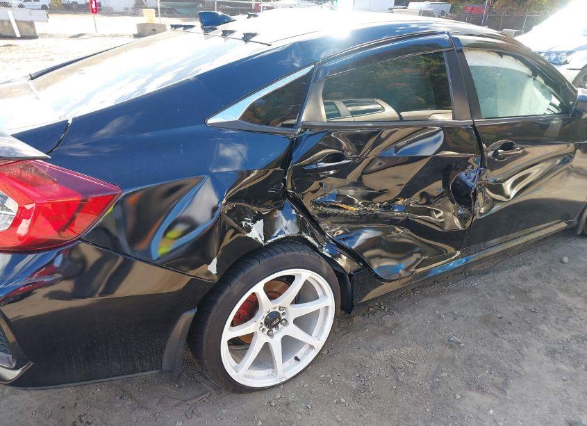 Photo 6 of 2018 Honda Civic SI (VIN 2HGFC1E52JH708924)