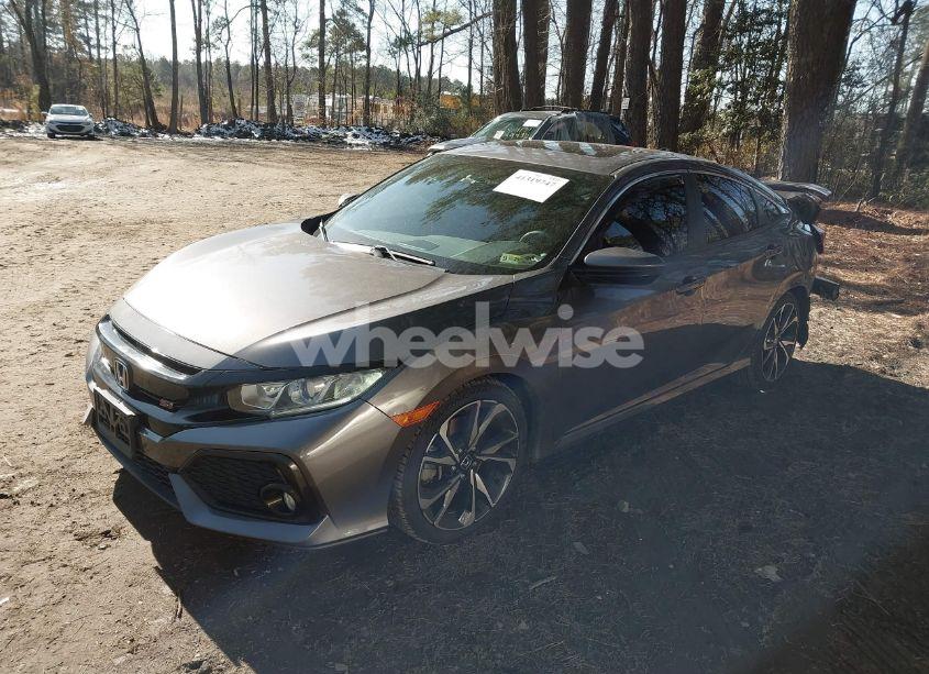 Photo 2 of 2018 Honda Civic SI (VIN 2HGFC1E54JH709024)