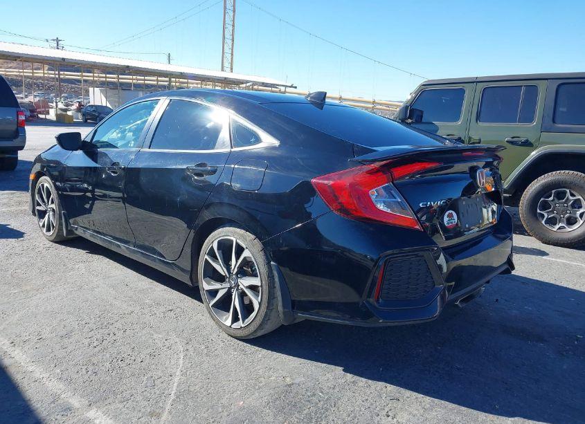 Photo 3 of 2018 Honda Civic SI (VIN 2HGFC1E55JH704480)