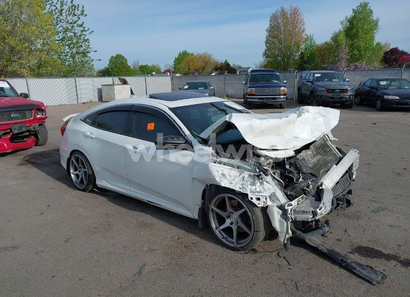 2018 Honda Civic SI (VIN 2HGFC1E56JH701328) main photo