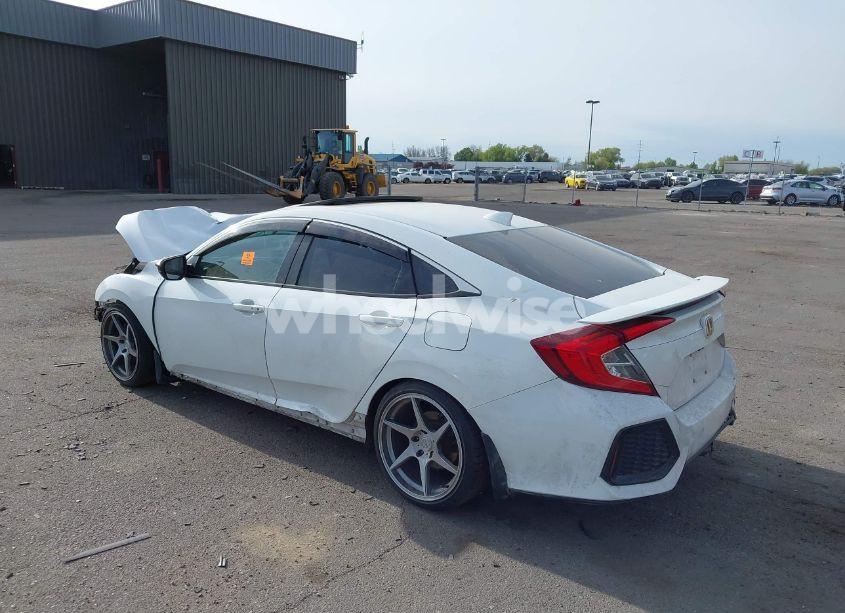 Photo 3 of 2018 Honda Civic SI (VIN 2HGFC1E56JH701328)