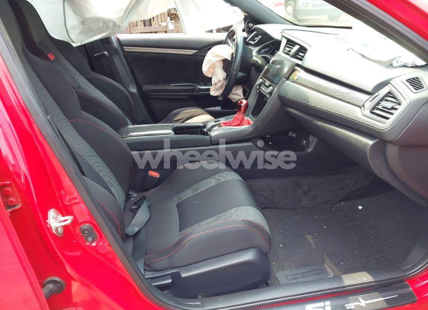 Photo 5 of 2018 Honda Civic SI (VIN 2HGFC1E56JH703600)