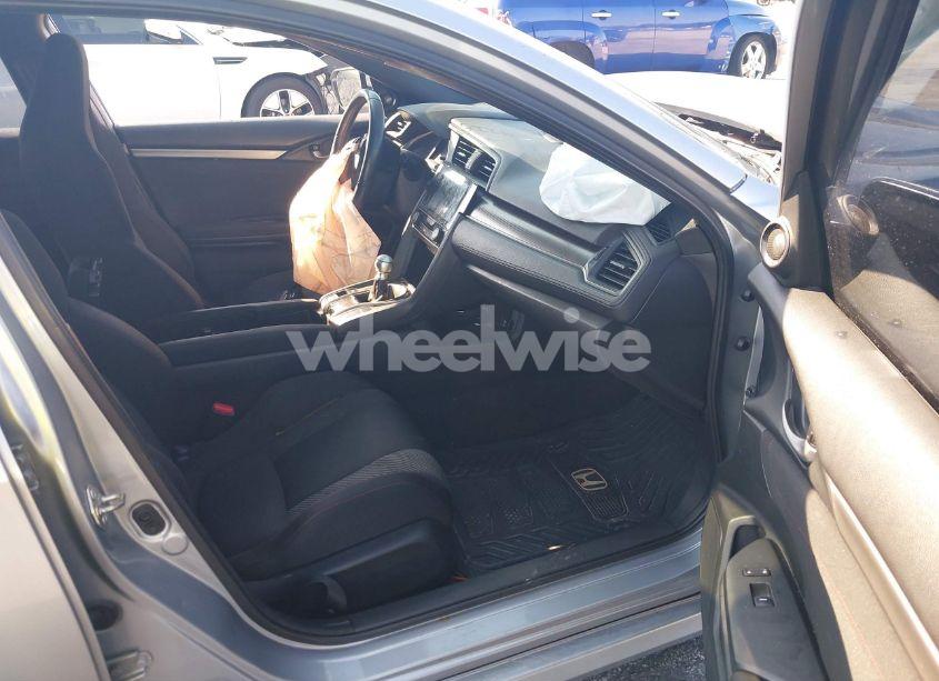 Photo 5 of 2018 Honda Civic SI (VIN 2HGFC1E57JH703475)