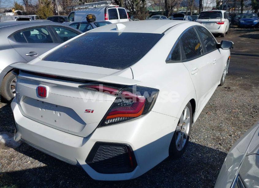 Photo 4 of 2018 Honda Civic SI (VIN 2HGFC1E58JH700200)