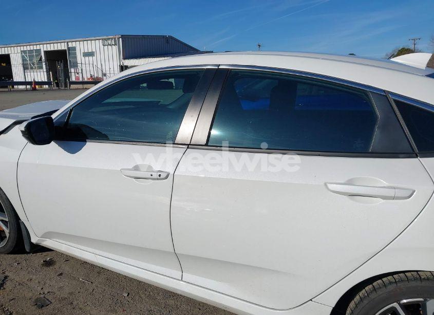 Photo 14 of 2019 Honda Civic SI (VIN 2HGFC1E58KH701526)