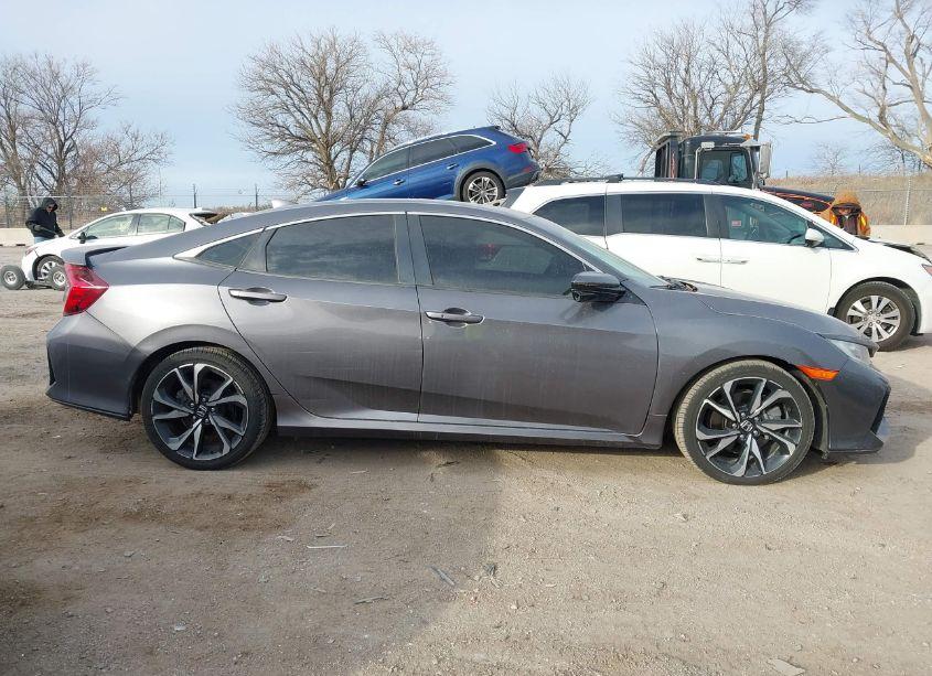 Photo 13 of 2018 Honda Civic SI (VIN 2HGFC1E59JH703056)