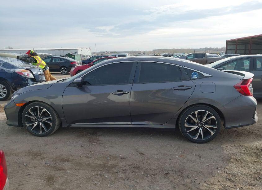 Photo 14 of 2018 Honda Civic SI (VIN 2HGFC1E59JH703056)