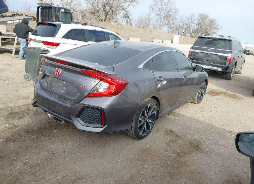 Photo 4 of 2018 Honda Civic SI (VIN 2HGFC1E59JH703056)