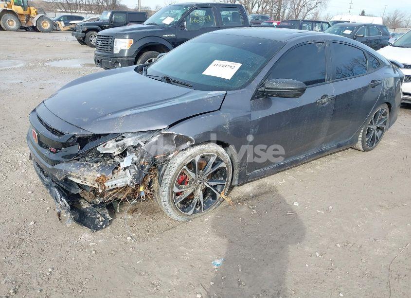 Photo 2 of 2018 Honda Civic SI (VIN 2HGFC1E59JH710153)