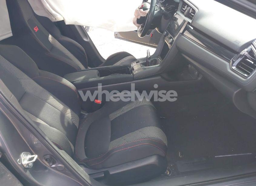 Photo 5 of 2018 Honda Civic SI (VIN 2HGFC1E59JH710153)