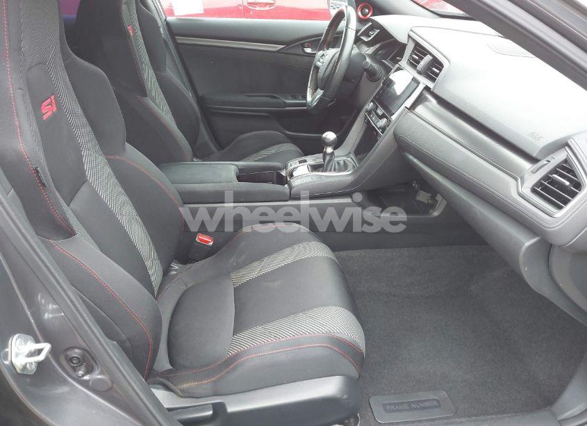 Photo 5 of 2018 Honda Civic SI (VIN 2HGFC1E59JH710458)