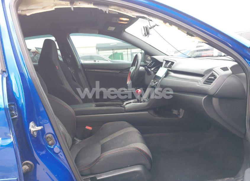Photo 5 of 2017 Honda Civic SI (VIN 2HGFC1E5XHH703822)
