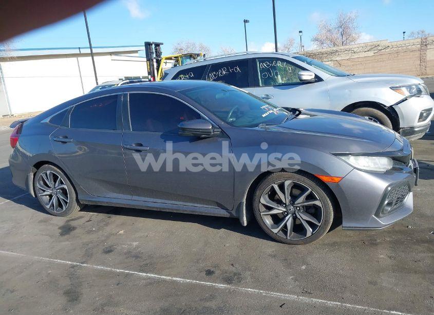 Photo 13 of 2018 Honda Civic SI (VIN 2HGFC1E5XJH708055)