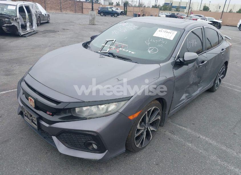 Photo 2 of 2018 Honda Civic SI (VIN 2HGFC1E5XJH708055)