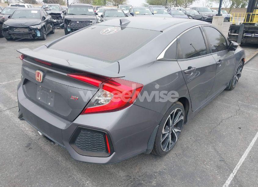 Photo 4 of 2018 Honda Civic SI (VIN 2HGFC1E5XJH708055)