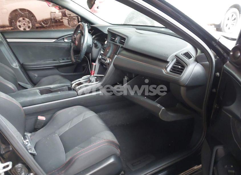 Photo 5 of 2019 Honda Civic SI (VIN 2HGFC1E5XKH701902)