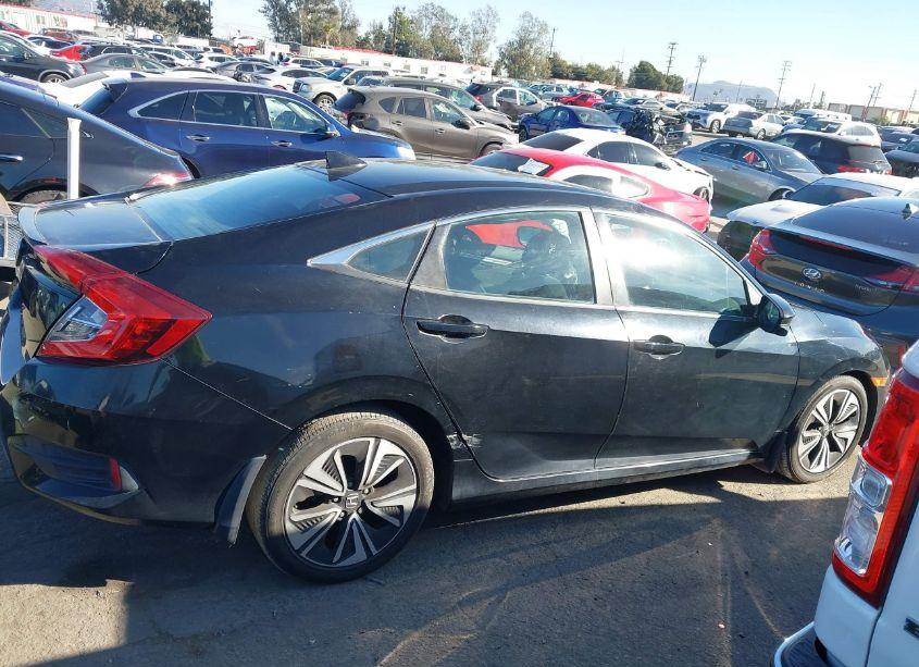 Photo 13 of 2017 Honda Civic EX-T (VIN 2HGFC1F30HH649900)