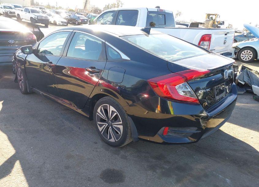 Photo 3 of 2017 Honda Civic EX-T (VIN 2HGFC1F30HH649900)