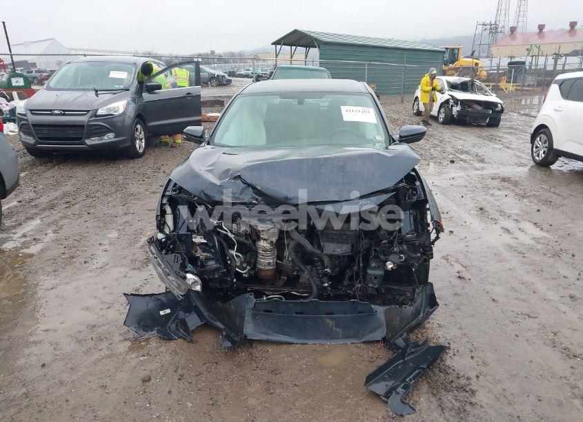 Photo 12 of 2018 Honda Civic EX-T (VIN 2HGFC1F30JH643486)