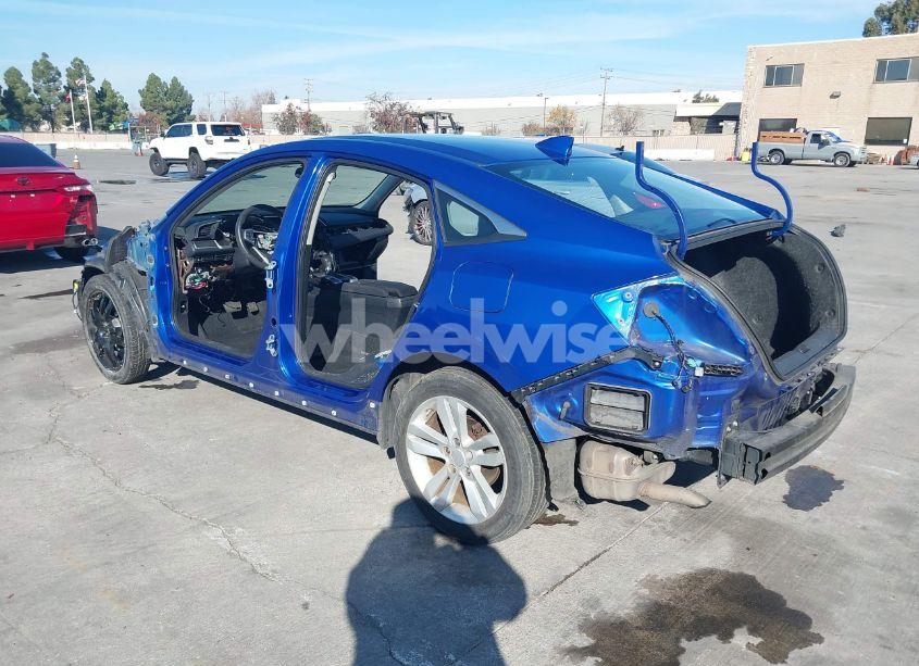 Photo 3 of 2016 Honda Civic EX-T (VIN 2HGFC1F32GH650769)