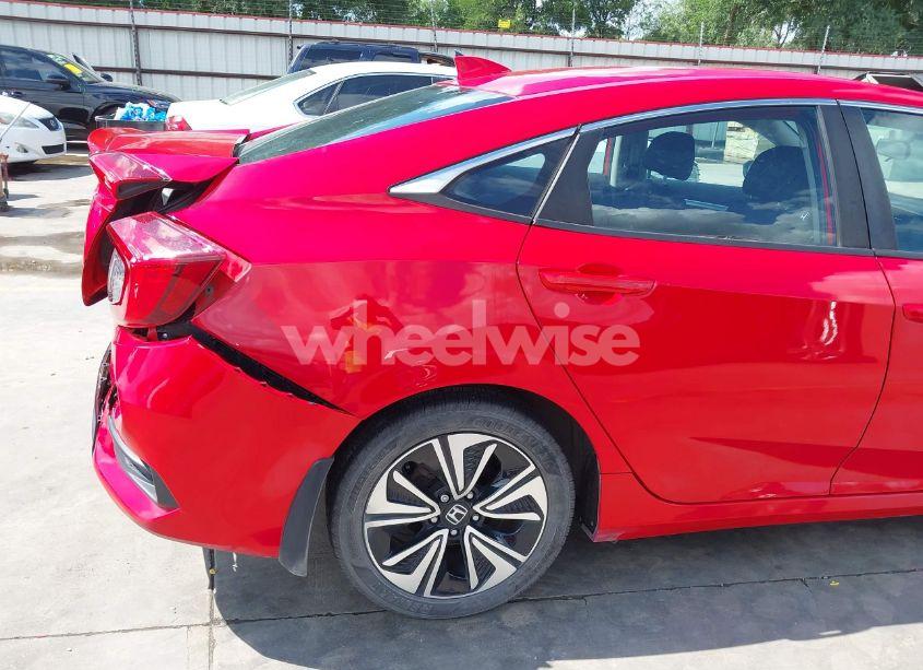 Photo 18 of 2017 Honda Civic EX-T (VIN 2HGFC1F32HH640986)