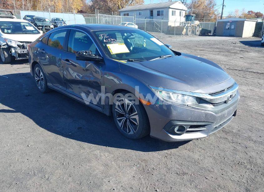 2017 Honda Civic EX-T (VIN 2HGFC1F32HH647551) main photo