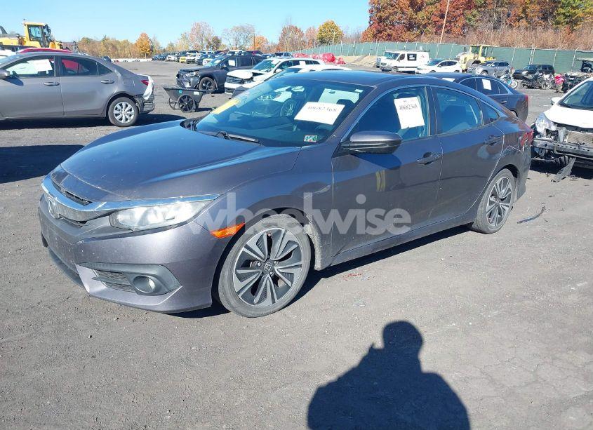 Photo 2 of 2017 Honda Civic EX-T (VIN 2HGFC1F32HH647551)
