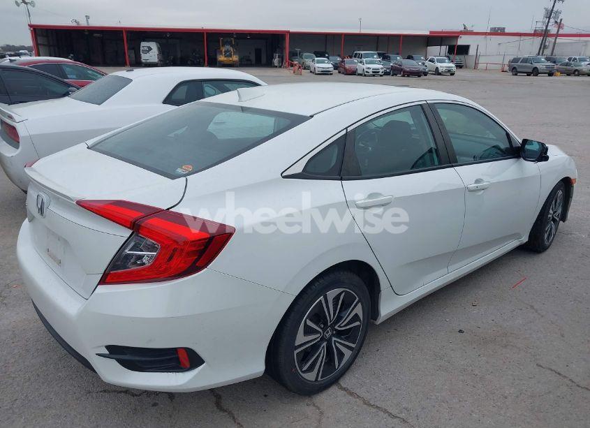 Photo 4 of 2016 Honda Civic EX-T (VIN 2HGFC1F33GH646942)