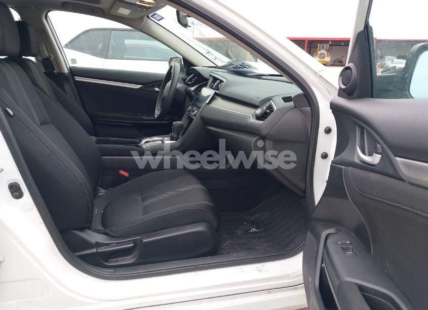 Photo 5 of 2016 Honda Civic EX-T (VIN 2HGFC1F33GH646942)