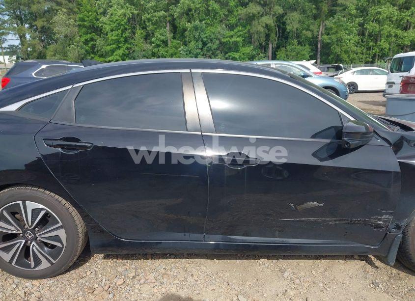 Photo 12 of 2016 Honda Civic EX-T (VIN 2HGFC1F33GH657780)