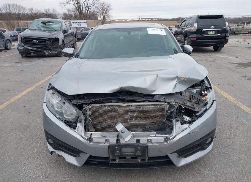 Photo 13 of 2016 Honda Civic EX-T (VIN 2HGFC1F33GH657794)