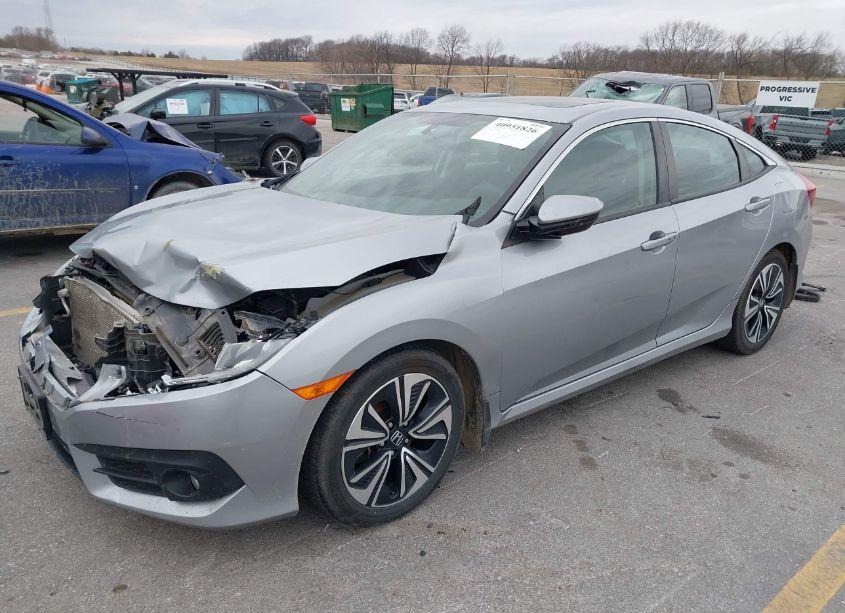 Photo 2 of 2016 Honda Civic EX-T (VIN 2HGFC1F33GH657794)