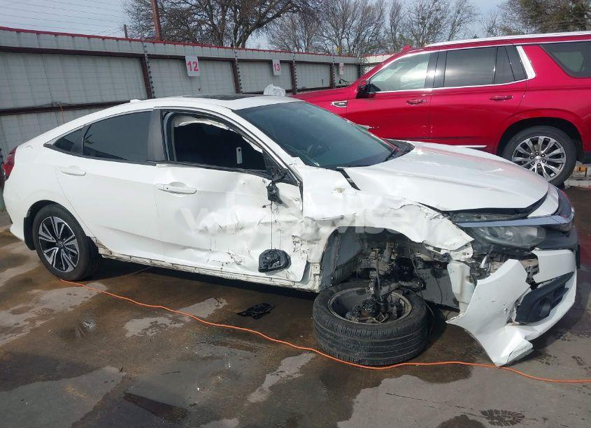 Photo 13 of 2016 Honda Civic EX-T (VIN 2HGFC1F34GH656105)
