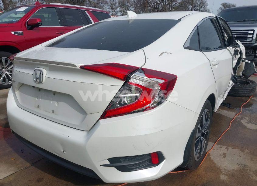 Photo 19 of 2016 Honda Civic EX-T (VIN 2HGFC1F34GH656105)