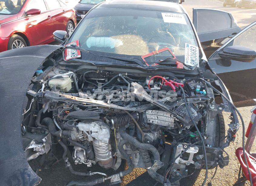 Photo 10 of 2017 Honda Civic EX-T (VIN 2HGFC1F34HH638561)