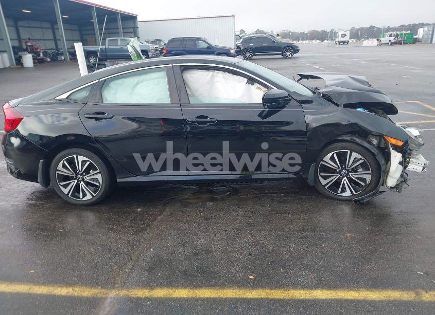 Photo 13 of 2017 Honda Civic EX-T (VIN 2HGFC1F34HH657398)