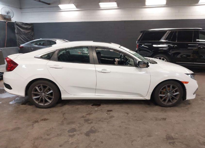 Photo 12 of 2019 Honda Civic EX (VIN 2HGFC1F34KH651124)