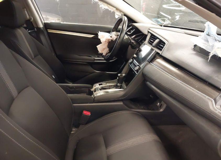 Photo 5 of 2019 Honda Civic EX (VIN 2HGFC1F34KH651124)