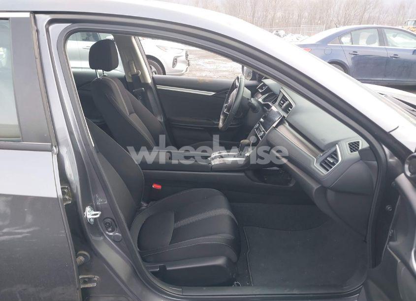 Photo 5 of 2021 Honda Civic EX (VIN 2HGFC1F34MH700812)