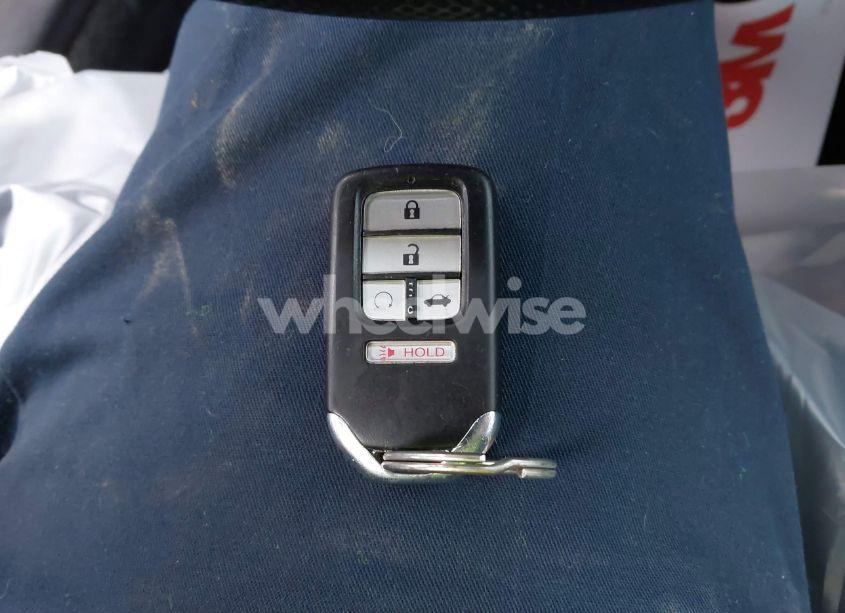 Photo 11 of 2016 Honda Civic EX-T (VIN 2HGFC1F35GH646697)