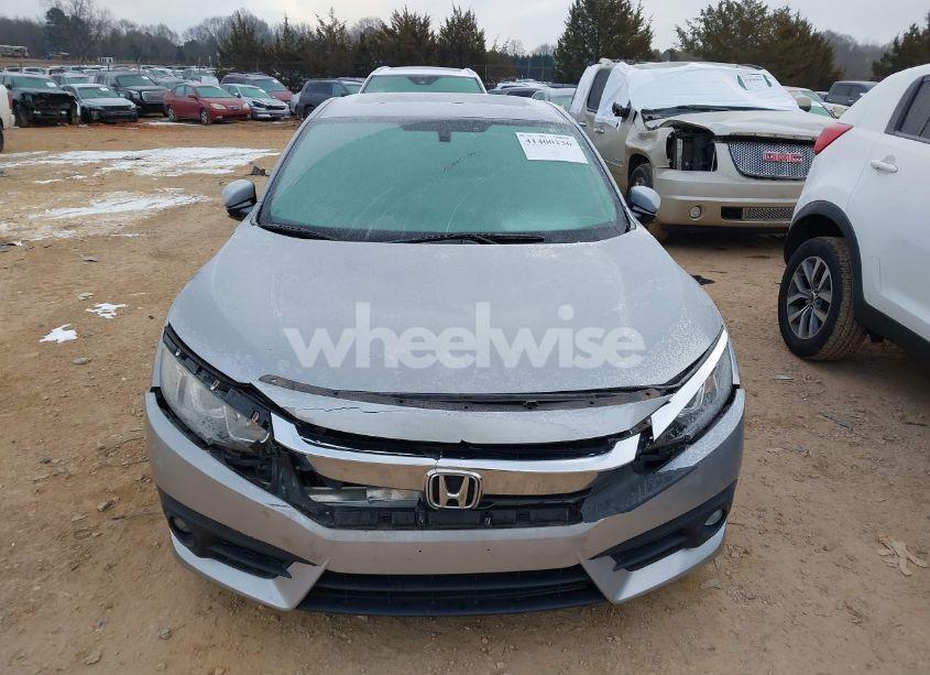 Photo 12 of 2016 Honda Civic EX-T (VIN 2HGFC1F35GH646697)