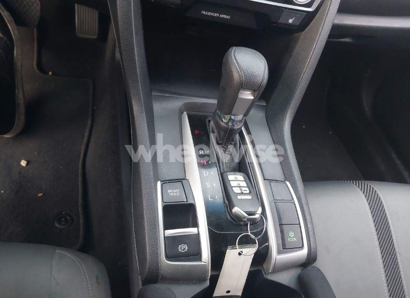 Photo 11 of 2017 Honda Civic EX-T (VIN 2HGFC1F35HH635278)