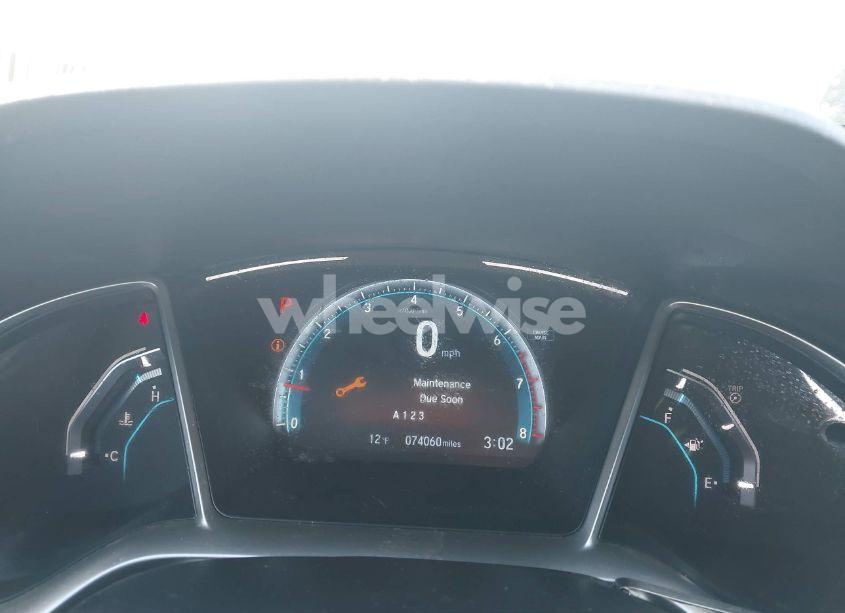 Photo 7 of 2017 Honda Civic EX-T (VIN 2HGFC1F35HH637497)