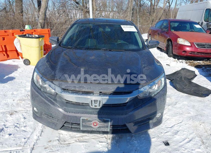 Photo 12 of 2017 Honda Civic EX-T (VIN 2HGFC1F35HH644305)