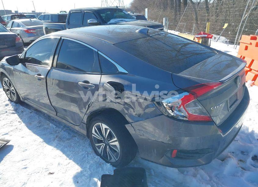 Photo 3 of 2017 Honda Civic EX-T (VIN 2HGFC1F35HH644305)