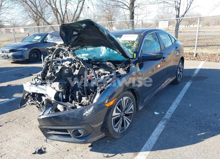 Photo 2 of 2017 Honda Civic EX-T (VIN 2HGFC1F35HH646491)