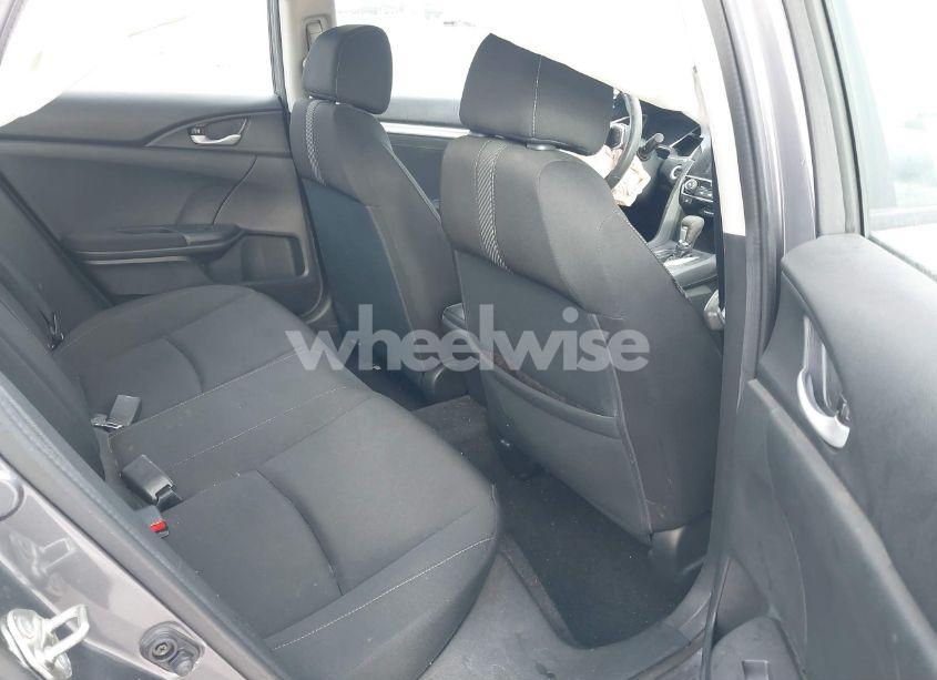 Photo 8 of 2018 Honda Civic EX-T (VIN 2HGFC1F35JH645282)