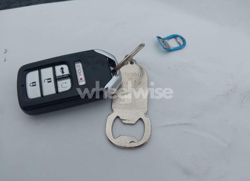 Photo 11 of 2016 Honda Civic EX-T (VIN 2HGFC1F36GH633361)